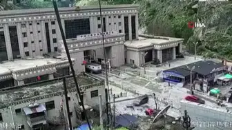 Nepal'de sel felaketi bilanço ağırlaşıyor: Can kaybı 17'ye yükseldi