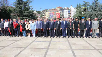 Atatürk'ün Kastamonu ziyaretinin 101. yılı törenle kutlandı