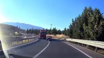 Karabük'te hatalı sollama tehlikesi: Muhtemel kaza saniyelerle önlendi