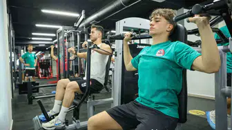İncirliova Belediyespor yeni sezon hazırlıklarına salon çalışmalarıyla başladı