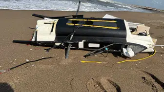 Sahilde bulunan dron parçası güvenlik ekiplerini harekete geçirdi