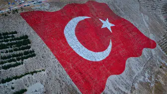 Kahramanmaraş'ta bayrağa saygı yürüyüşü coşkuyla gerçekleştirildi
