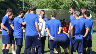 Zonguldakspor'un teknik direktörü barış şeref: kamp dönemi gelişim odaklı geçti