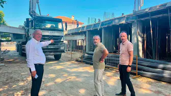 Sultanhisar'da konut ve iş yeri projesinde inşaat hızla ilerliyor
