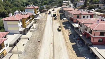 Hasanbeyli'de depremin izleri hızla siliniyor