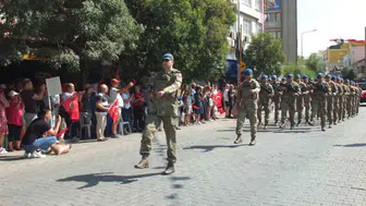 Burhaniye'de 30 Ağustos Zafer Bayramı coşkuyla kutlandı