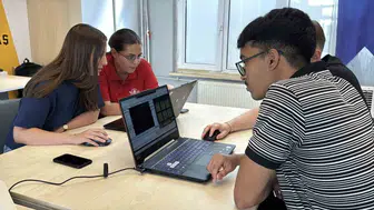 Karabük Üniversiteli gençlerin çip tasarımıyla geleceği şekillendiriyor