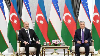 Aliyev ve Mirziyoyev'den tarihi buluşma: Kardeşlik ve iş birliği vurgusu