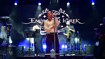 Söke kurtuluş gününde Emir Can İğrek ile coşkuyu yaşadı