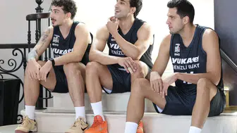 Yukatel Denizli Basket yeni sezon kadrosunu tanıttı