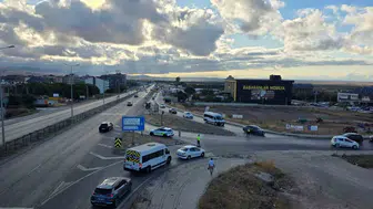 Bandırma'da sabah saatlerinde trafik çilesi: Sürücüler zor anlar yaşıyor