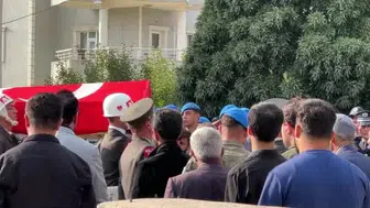 Yüksekova'da şehit askere veda: Duygusal anlar yaşandı