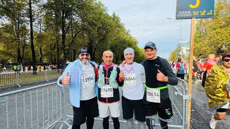 77 yaşındaki Demir Adam Ali Bıdı, Moskova Maratonu'nda Türkiye'yi temsil etti
