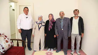Yunusemre'de 35 ton çöp çıkarılan ev temizlendi