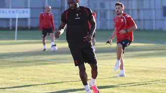 İsmet Taşdemir: muğlaspor galibiyetiyle seriyi başlatmak istiyoruz