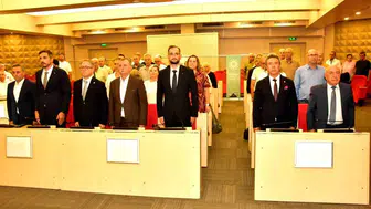 Hakkı Bayraktar yeniden Manisa Kent Konseyi başkanı oldu