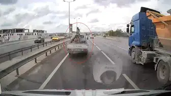 Büyükçekmece'de ambulansa yol vermeyen sürücüye ağır ceza