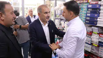 İdris Alan esnaf ziyaretleriyle destek topluyor
