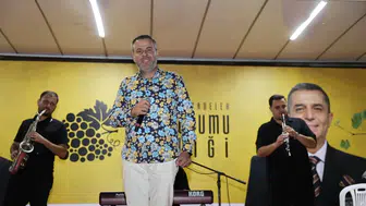Manisa'da üzüm üreticilerinin sorunları ele alındı