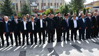 Tomarza’da Gaziler Günü kutlamaları duygu dolu anlarla gerçekleştirildi