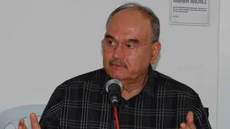 Eski İzmir Büyükşehir Belediye Başkanı burhan özfatura yoğun bakımda tedavi görüyor
