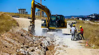 Uşak'ta altyapı yenileme çalışmaları hız kesmeden devam ediyor