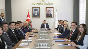 Kütahya'da güvenlik toplantısı: Asayiş ve tedbirler ele alındı