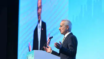 Ulaştırma Bakanı Uraloğlu, İstanbul Havalimanı'nın yeni pistiyle ilgili önemli açıklamalarda bulundu