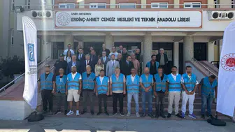 İzmir'de denetimli serbestlik yükümlülerinden okullara büyük destek