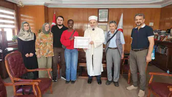 Kenyalı gelin İslam'ı seçerek Sıla ismini aldı