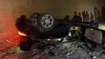 Cizre'de şarampole devrilen otomobilin sürücüsü yaralandı