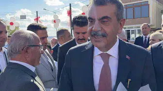 Bakan Tekin Türkiye'nin eğitimdeki başarısını övgüyle değerlendirdi
