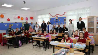 Polis emeklileri derneğinden öğrencilere eğitim seti desteği