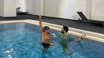 Denizli Büyükşehir Belediyesi'nden görme engellilere yüzme kursu projesi