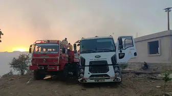 Adana'da orman yangını: 70 hektar alan zayıf kontrol altında
