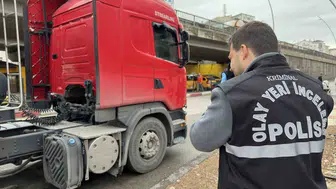 Uşak’ta tırın çarptığı 74 yaşındaki yaya hastanede hayatını kaybetti