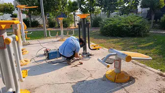 Akdeniz bölgesindeki parklar çocuklar için güvenli hale getiriliyor