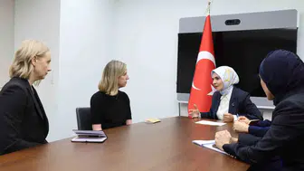 Bakan Göktaş, YouTube Başkan Yardımcısı Miller ile görüşme gerçekleştirdi