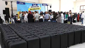 HBB, üniversite öğrencilerine bavul ve ulaşım desteği sağlıyor