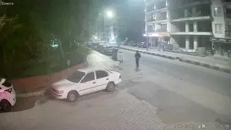 Polis operasyonunda balkondan kaçmaya çalışan uyuşturucu taciri yakalandı