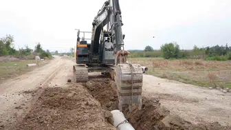 Düzce'de canalizasyon çalışmaları sürüyor: Sallar Mahallesi'ne yeni hattı döşeniyor