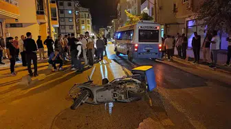 Keşan'da motosiklet yayaya çarptı, iki kişi yaralandı