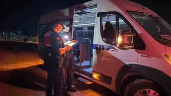 Manisa'da jandarma gece denetimi ile huzur sağladı
