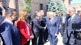 Milli Savunma Bakanı Güler, afyonkarahisar'da temaslarda bulunuyor