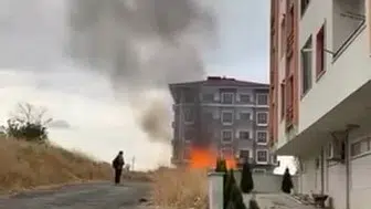 Pire kovarken çıkan yangında kümesteki zarar büyük