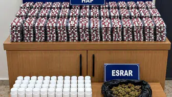Mersin'de uyuşturucu ticareti yapan şahıs yakalandı: 11 bin sentetik hap ele geçirildi