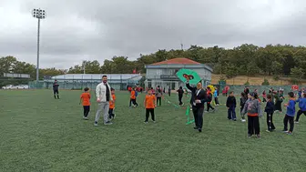 Havza'da çocuklar barış için uçurtma uçurdu
