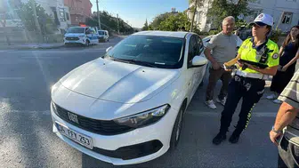 Karaman'da motosiklet ile otomobil çarpıştı: 1 yaralı