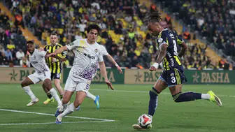 Fenerbahçe, evinde Eyüpspor ile kritik mücadeleye çıkıyor