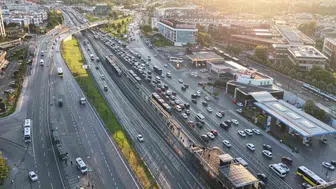 Yeni eğitim yılı başlarken İstanbul'da trafik yoğunluğu dikkat çekti